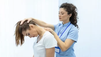Top 5 Signs Your Neck Pain May Need a Chiropractor
